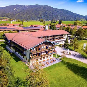 Das Wiesgauer - Alpenhotel 4* Inzell